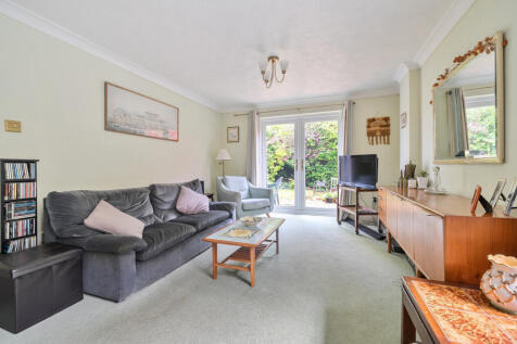 1373027-32-6904c4...