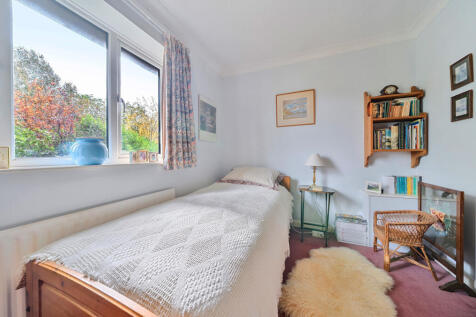 1373027-55-6904c7...