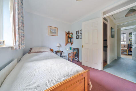 1373027-60-6904c7...