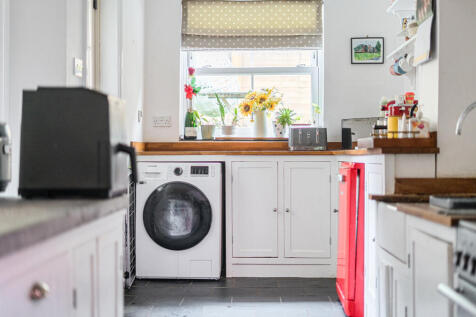 1375169-24-690c78...