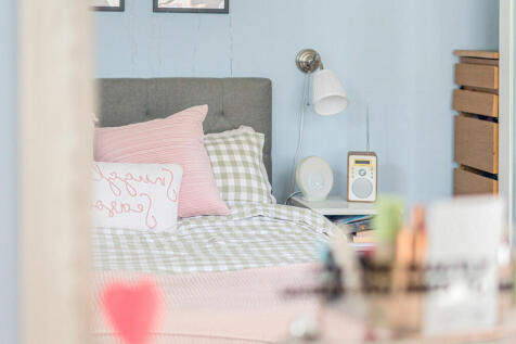 1375169-16-690c77...