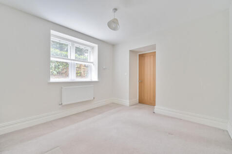 1376315-14-690c86...