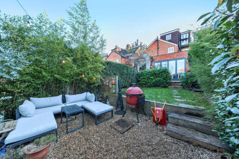 1383745-49-692086...