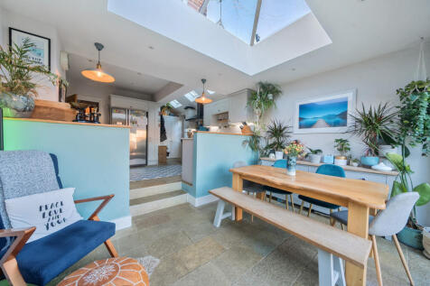 1383745-25-692085...