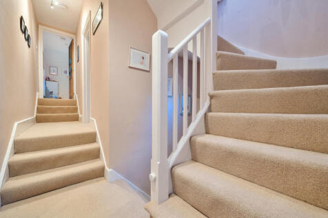 1383745-38-692085...