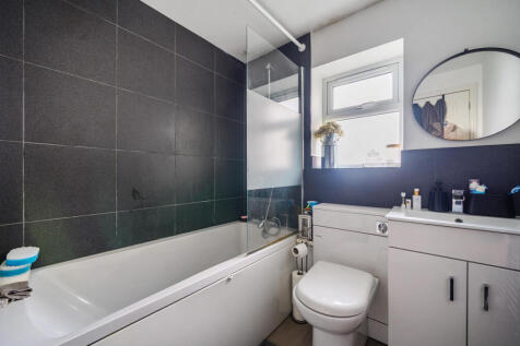 1383622-21-69246c...