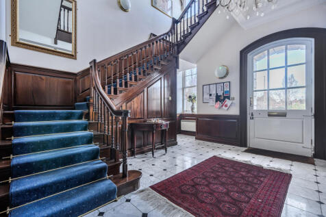 1386720-6-692ee3a...