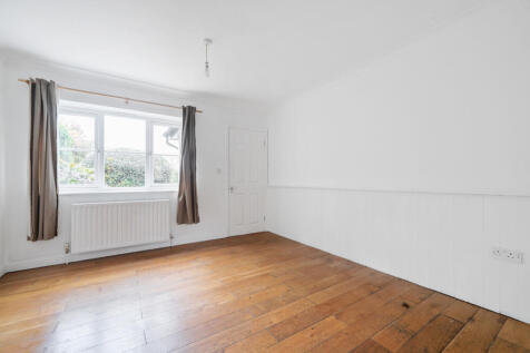 1375465-17-690b61...