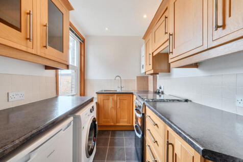 1388669-16-693bfd...