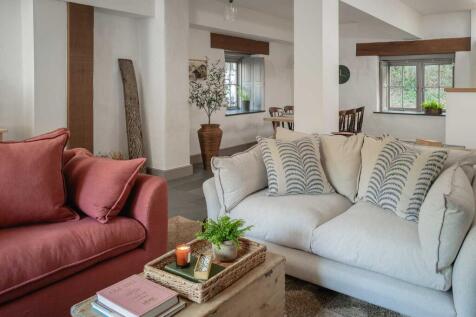 Open Plan Lounge