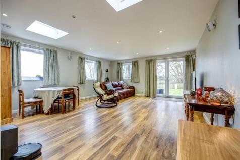 Reception / Dining Room