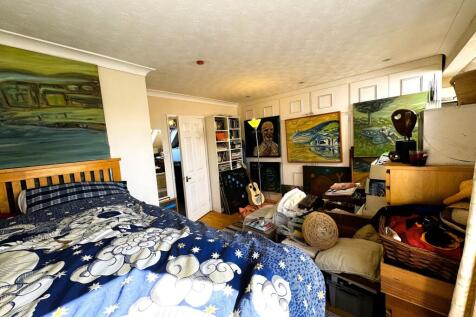Master Bedroom, 2nd Floor