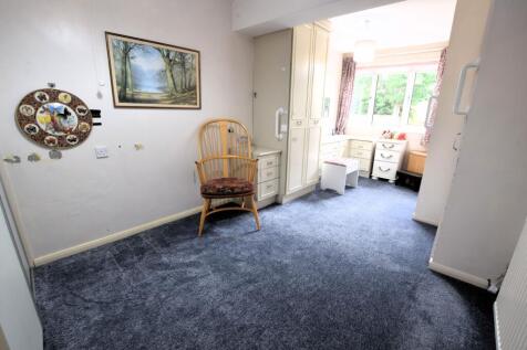 Ground Floor Bedroom &amp; En-Suite