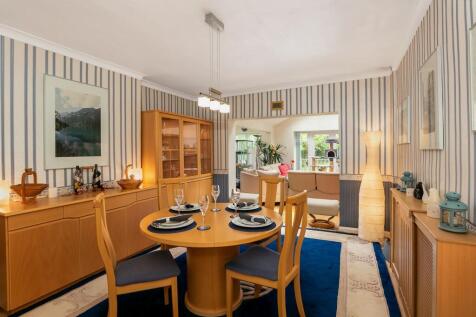Dining Area &amp; Family Room
