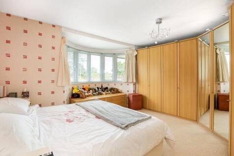 Spacious Bedrooms