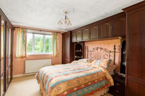 Spacious Bedrooms