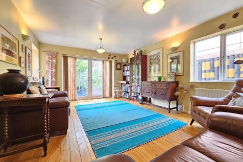 Generous Livingroom