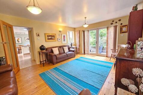 Generous Livingroom