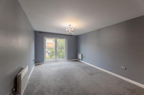 Living Room &amp; Kitchen