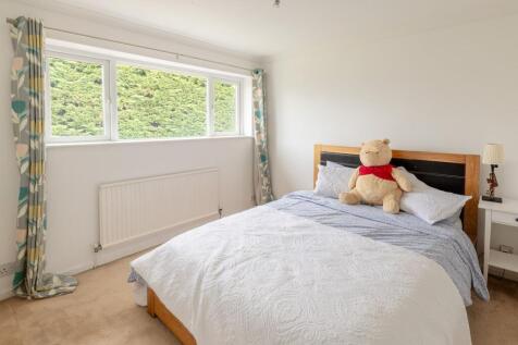 4 Generous Bedrooms