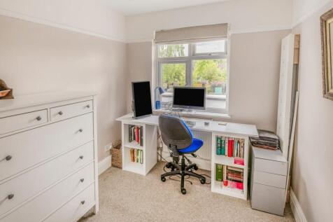 Office/Bedroom 4