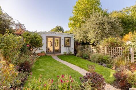 Home Office in the Rear Garden