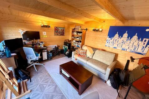 Home Office in the Rear Garden