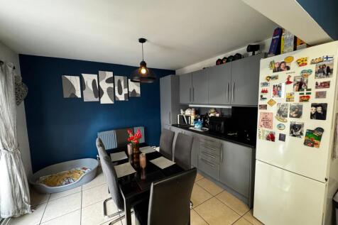 Diner / Kitchen