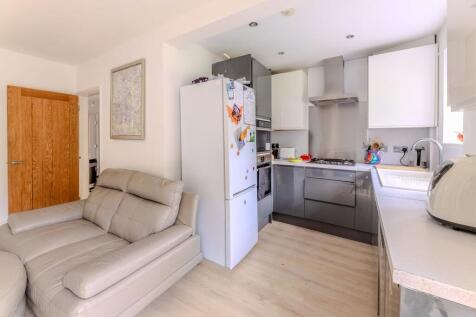 Open-Plan Kitchen / Family / Dining Room