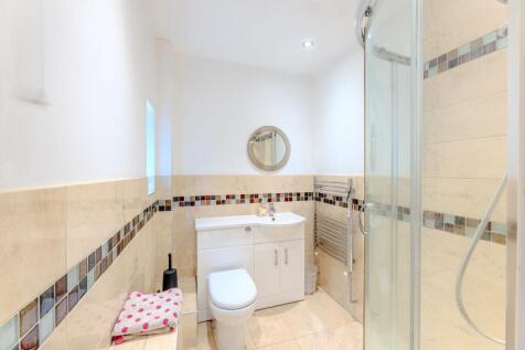 Office/Ground floor bedroom with Ensuite