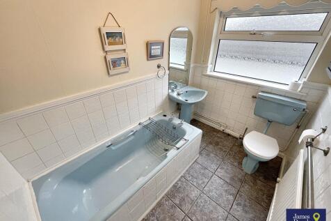 Bath1