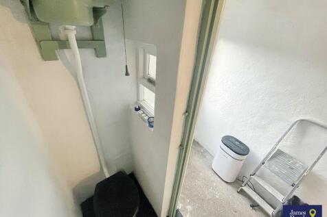 WC (1)