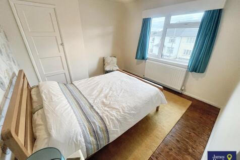 Bed2