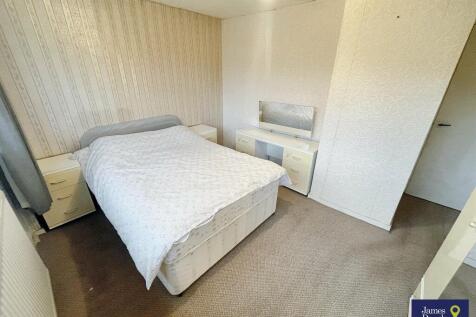 Bed12
