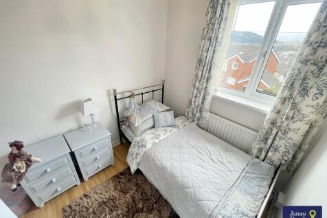 Bed32