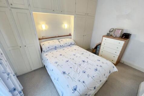 Bed12