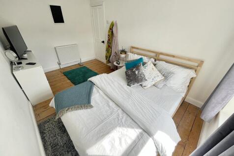 Bed2