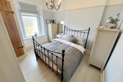 Bed2