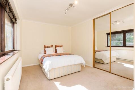 Bed2