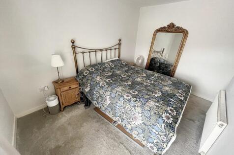 Bed12