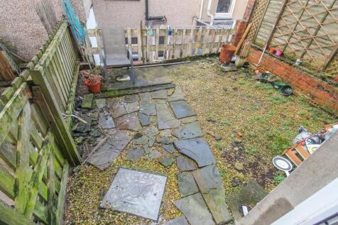 Garden (2)