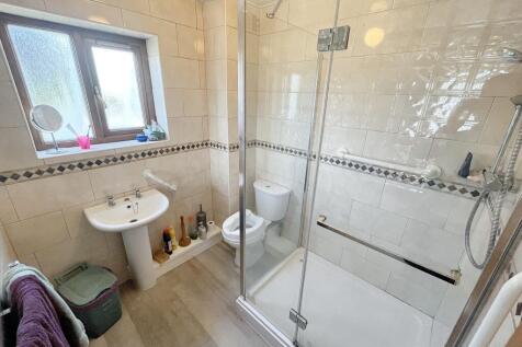 Ensuite1