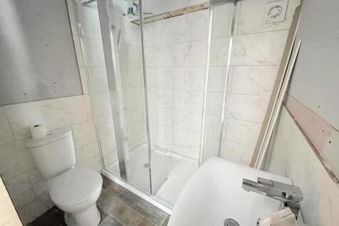 Ensuite1