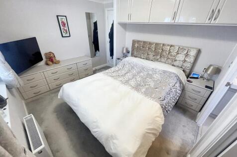Bed12