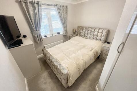 Bed2