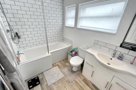 Bathroom1