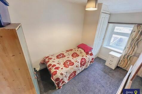 Bed2