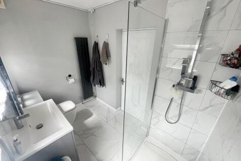 Shower2