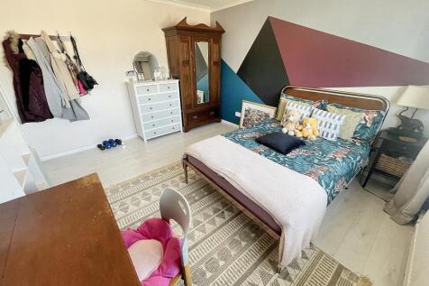Bed3