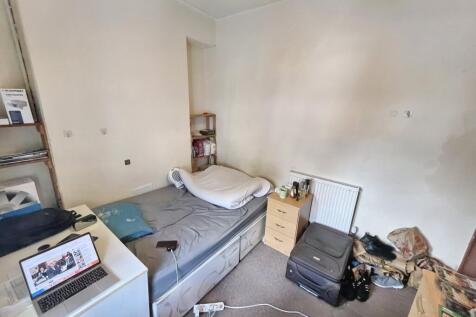 Bed12